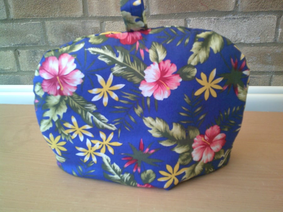 Small Tea Cosy with Pink and Yellow Flowers