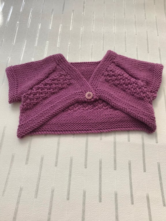 Baby bolero with blackberry stitch panels