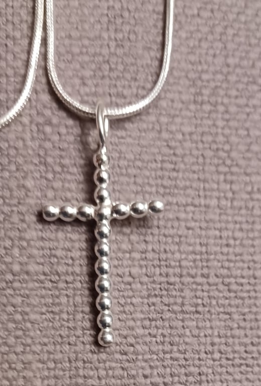 Silver Beadedwire Cross pendant