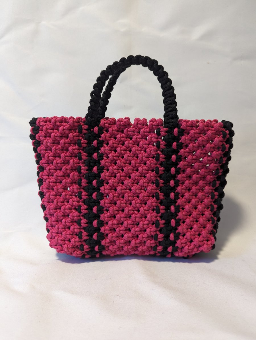 Macrame handbag (hot pink and black)