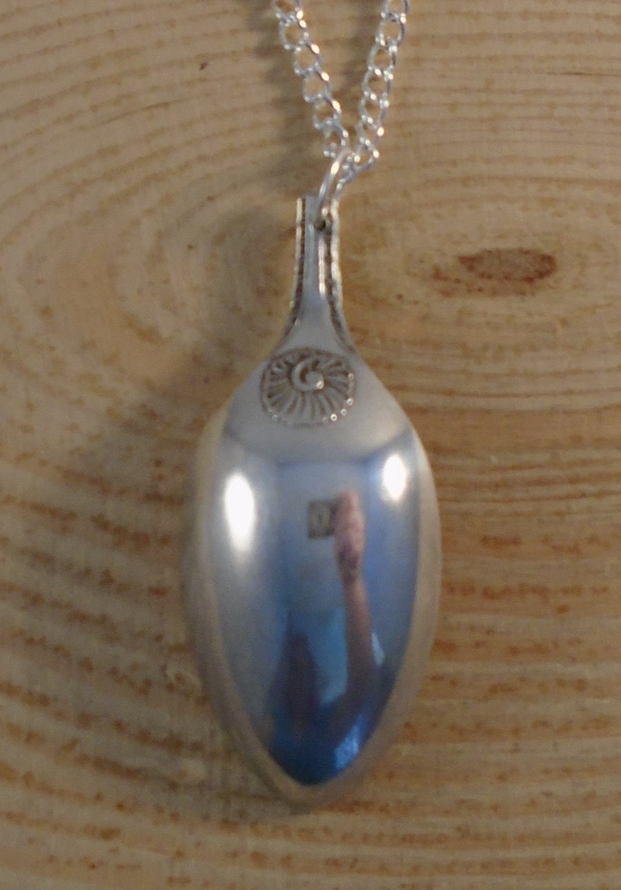 Upcycled Silver Plated Shell Spoon Necklace SPN042003