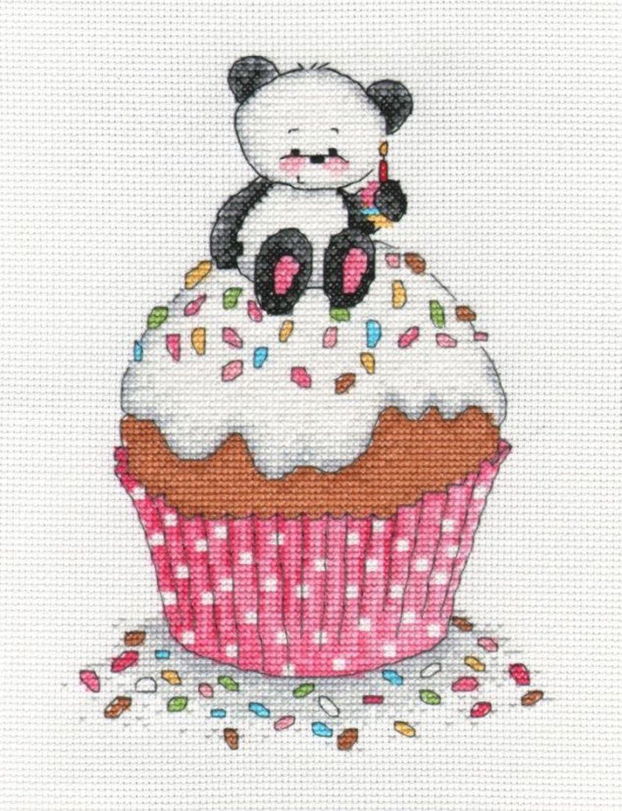 Party Paws Bamboo's cup cake cross stitch kit