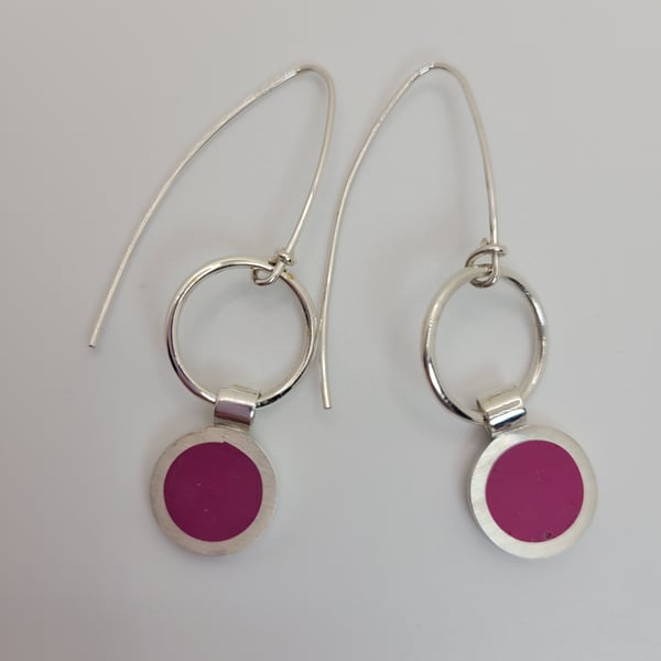 Silver dangley earrings with fuschia circle