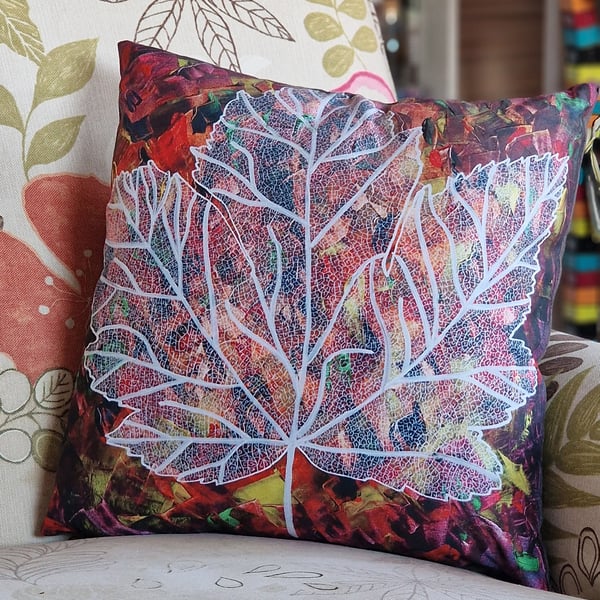 Leaf Tracery Cushion 