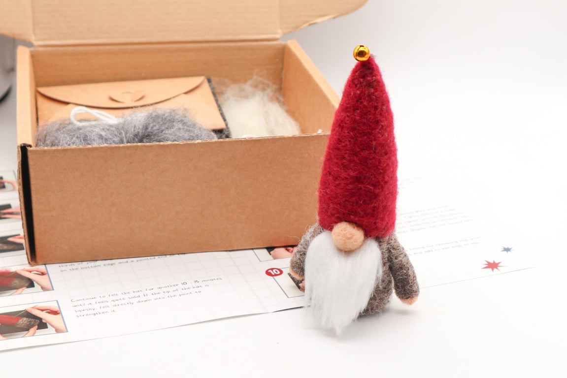 DIY Kit Papa Elf - Needle Felt Beginners Craft Kit High Quality
