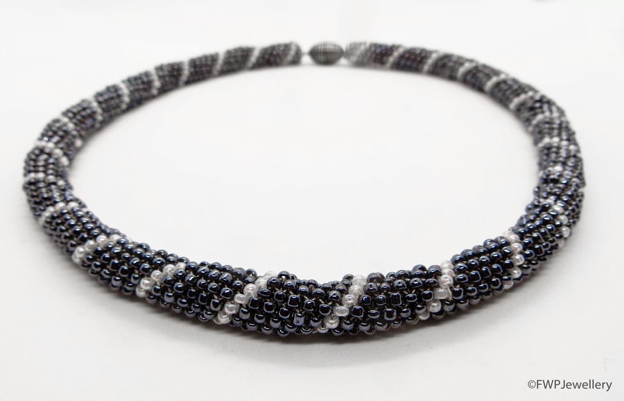 Coloured Glass Bead Choker with Screw Clasp