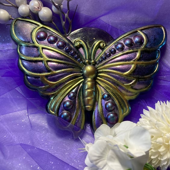 Butterfly Wall decoration in beautiful glistening Green and Purple resin.