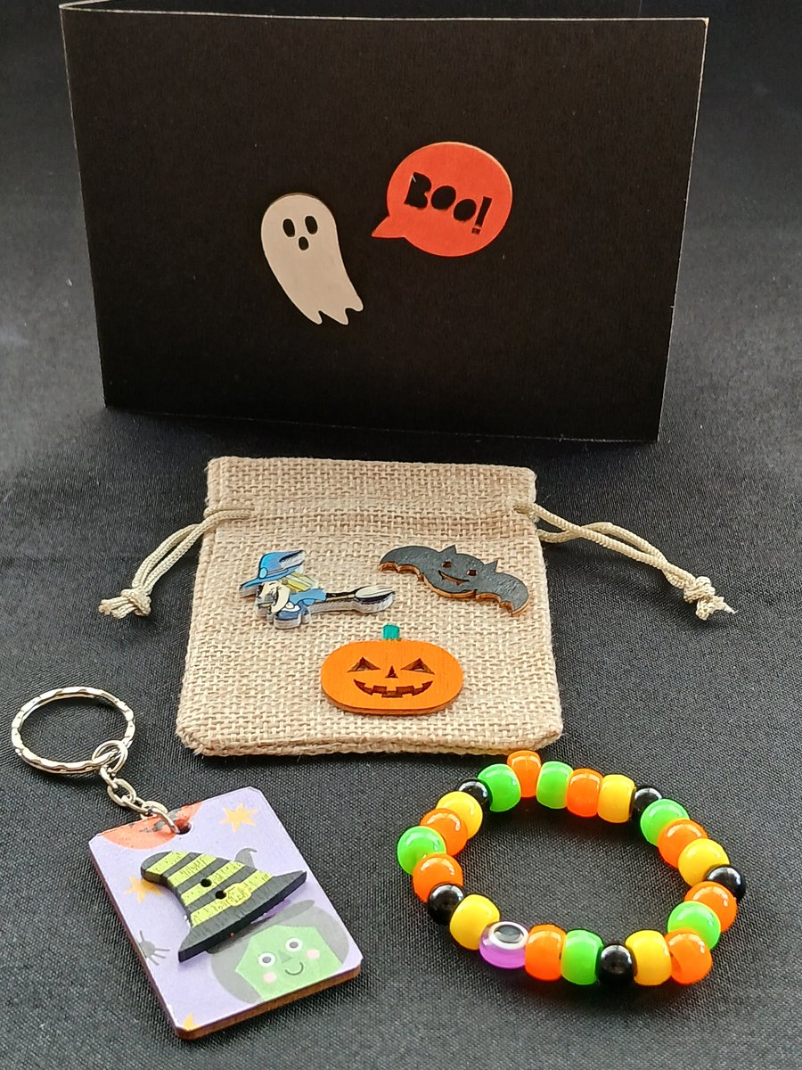Handmade Halloween bracelet and keyring 