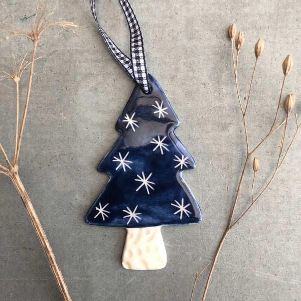 Ceramic Christmas Tree Decoration .