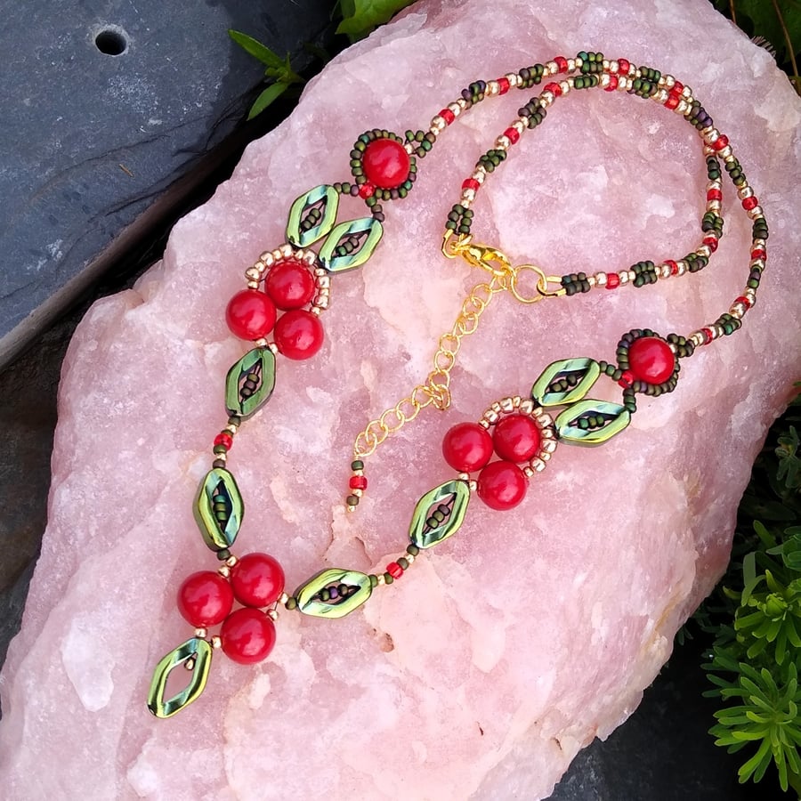 Red Shell Pearl & Green Hematite Leaf Necklace Holly Berry Christmas Necklace
