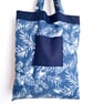 Blue and white tote bag  - Image 2