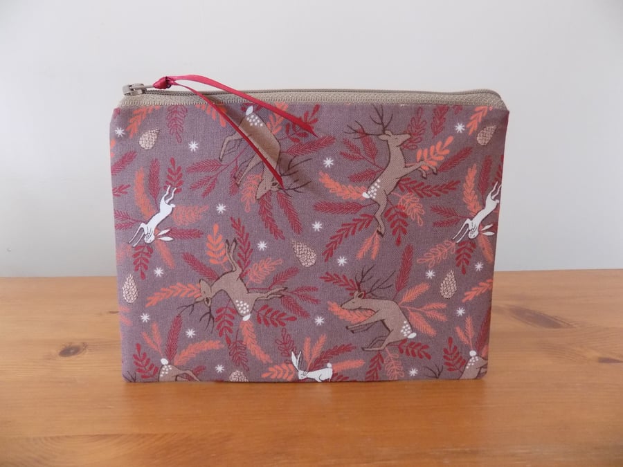 Deer & Hare Storage Pouch Small Make Up Bag Case Animal Cosmetics Coin Purse