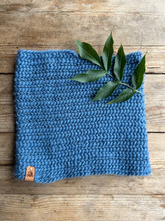 Ash - Hand crafted hedgerow snood