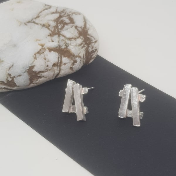 Cruces by Fedha - irregular, hashtag-shaped sterling silver stud earrings 