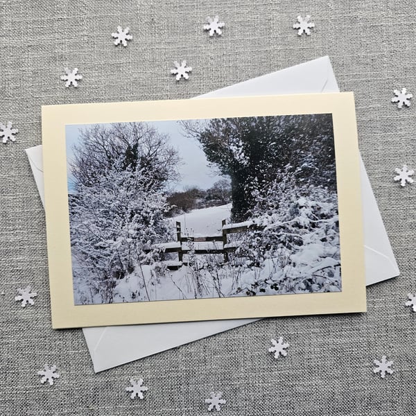 Snowy Countryside Large Blank Photographic Card 7" x 5" ((18cm x 12.5cm)