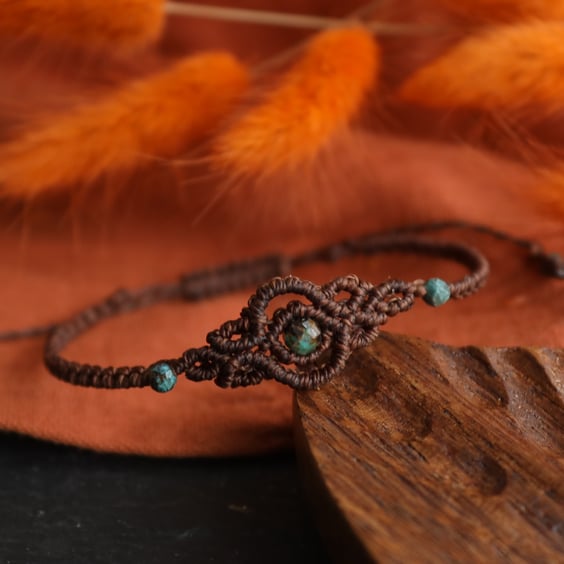 Macrame bracelet with turquoise in brown