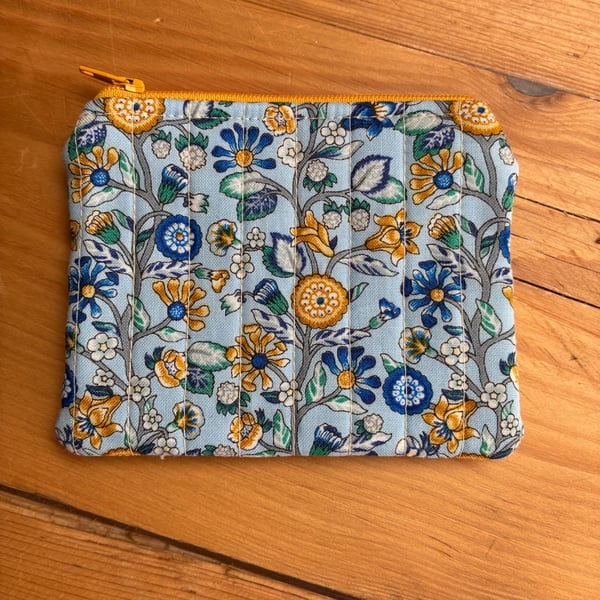 Liberty Merchants Tree Print Quilted Fabric Midi Purse