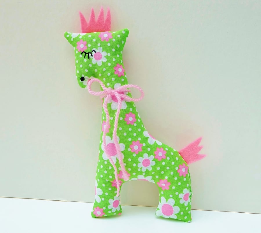 Green Retro Daisy Lavender Sachet Giraffe, 70's Style Decoration