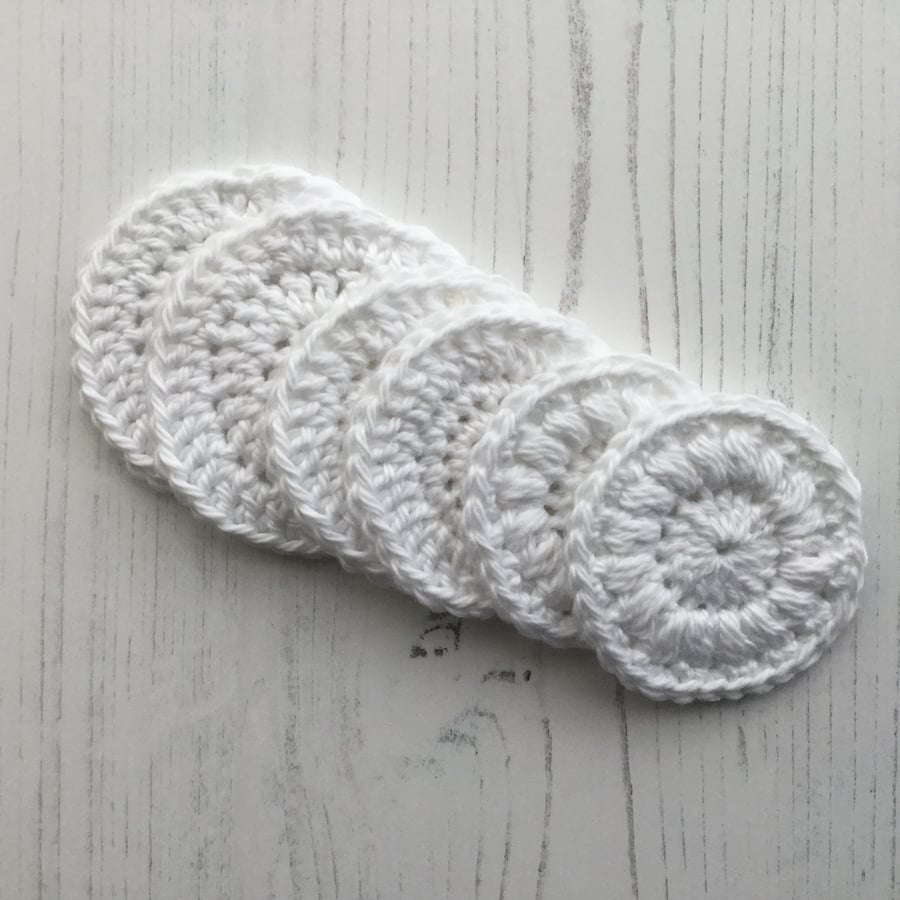 Crochet Makeup Remover Pads Set of 6 in White Cotton