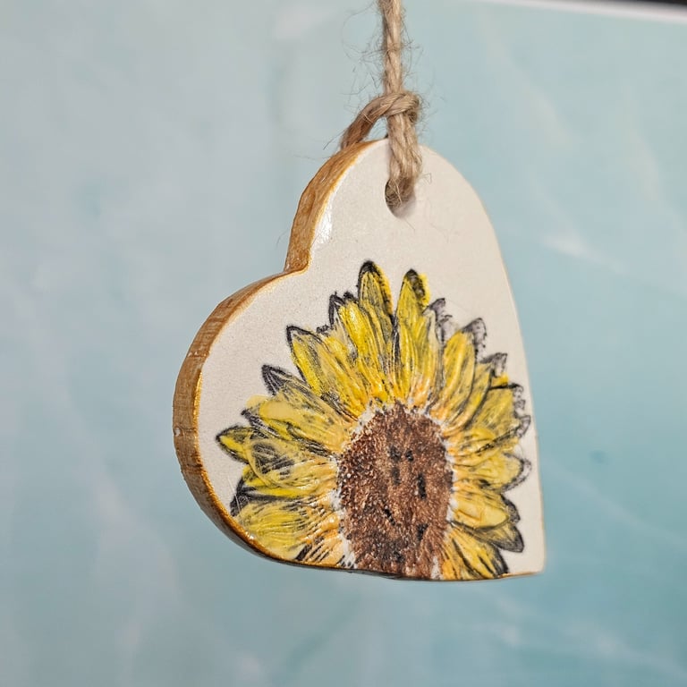 Air Dry Clay Diffuser - Sunflower Heart Hanging Decoration