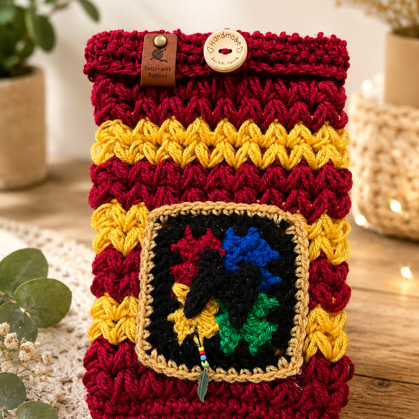 Harry Potter Book Sleeve – Handmade Crotchet Book Cover & Reader Gift
