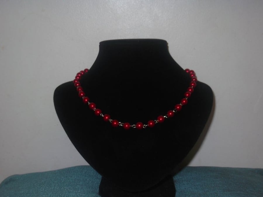 Red Pearl Link Necklace