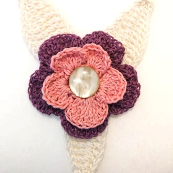 Bridal Vintage Crochet Pearl Flower Necklace. Wedding Jewellery.