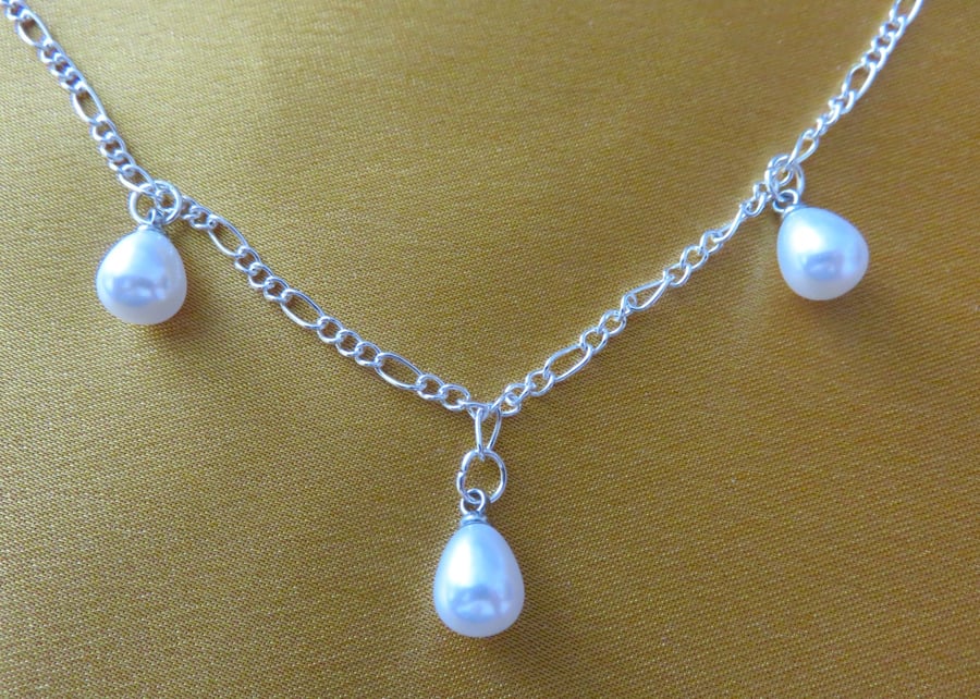 Silver Pearl Necklace