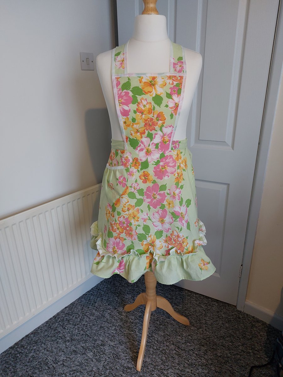 1940's vintage style apron