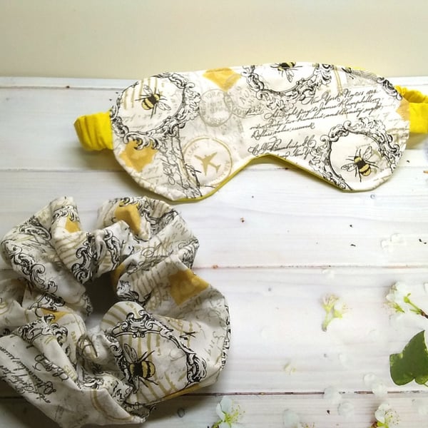 Bee sleep mask, bee scrunchie, padded beauty mask