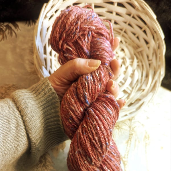 Indulgent Tart hand spun yarn – Polwarth wool - 220 yards