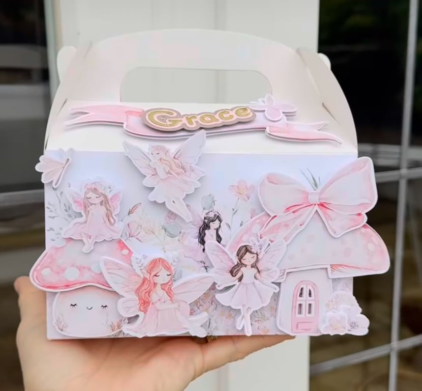 6 Personalised Faires  party boxes, party bags