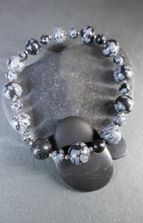 Bracelet Snowflake Obsidian and Sterling Silver Stretchy handmade