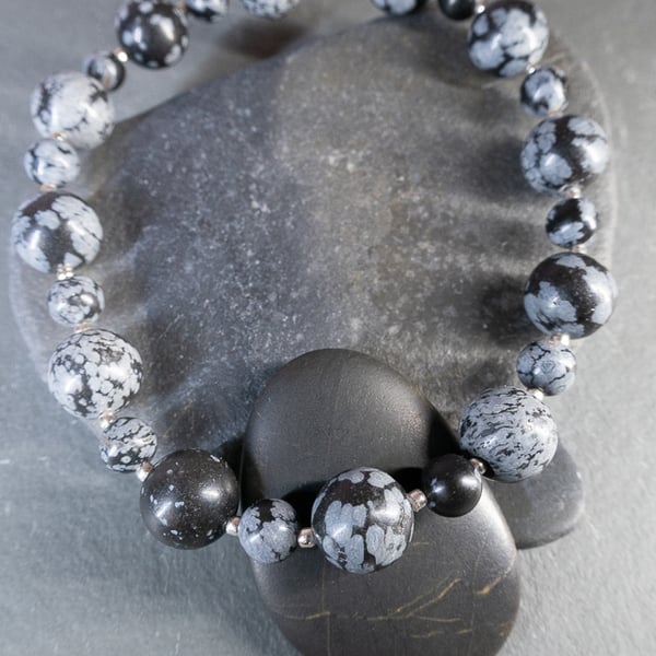 Bracelet Snowflake Obsidian and Sterling Silver Stretchy handmade