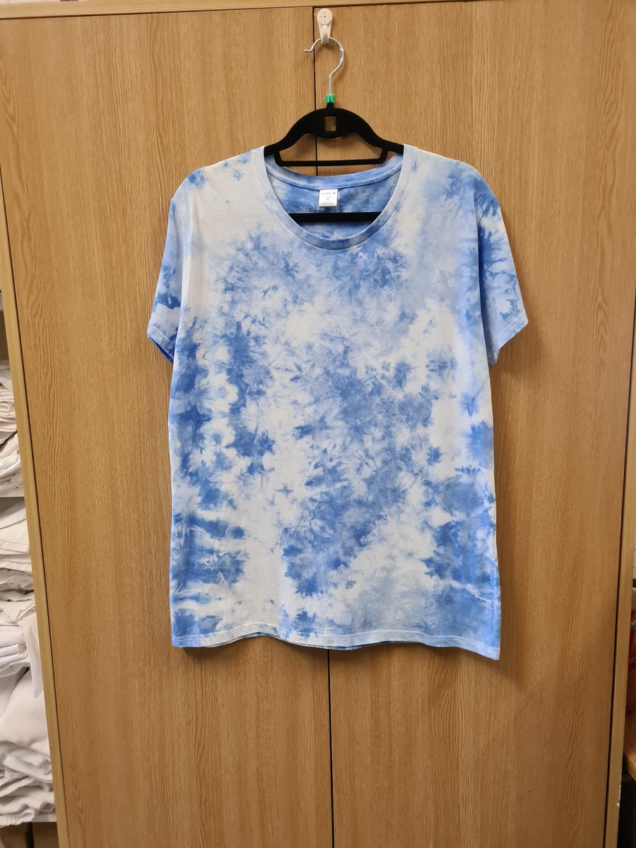 Blue tie dyed t-shirt ladies size XL