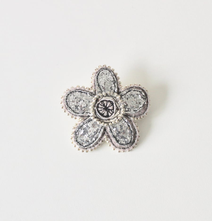 'Silver Glitter Flower' - Brooch