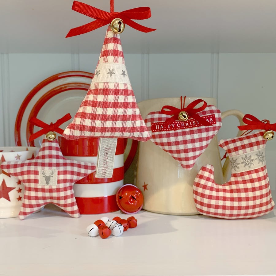 CHRISTMAS STAR, HEART, STOCKING, TREE DECORATIONS - red gingham