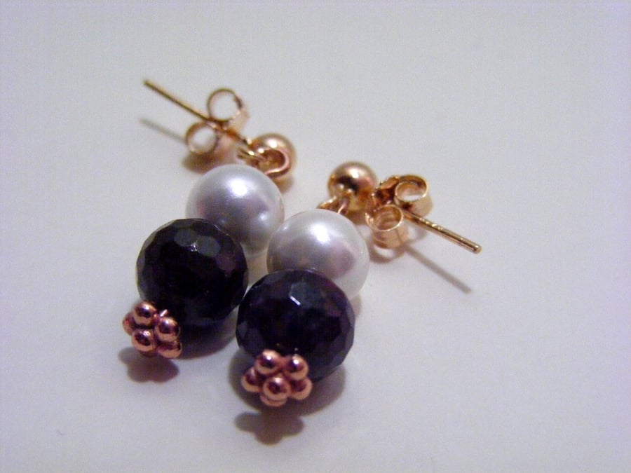 Garnet and Shell Pearl Earrings