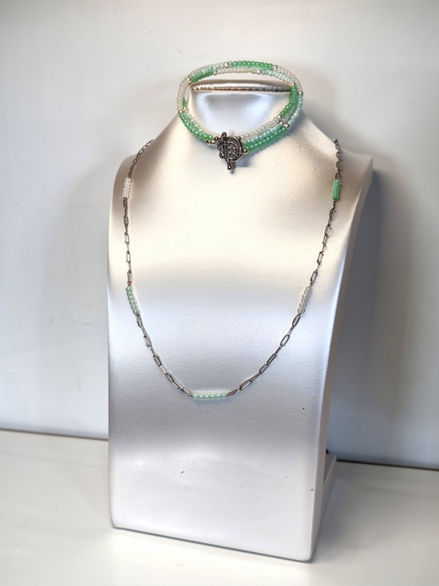 Czech Bead Necklace & Bracelet Set