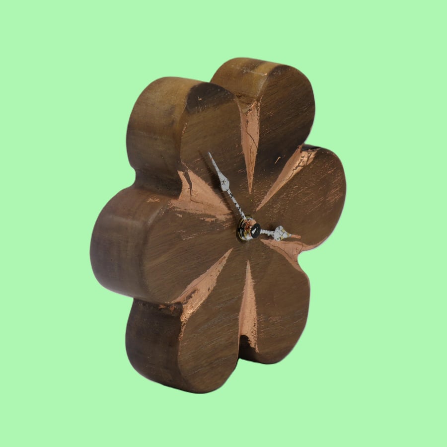 Black Walnut Flower Clock with Copper Gilt features:SKU Clox23