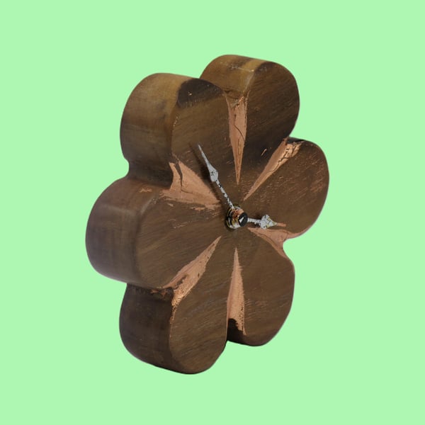 Black Walnut Flower Clock with Copper Gilt features:SKU Clox23