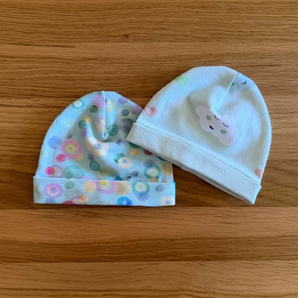 Newborn Baby Hats, Beanie hats. 2 PK. Ideal for the newborn baby 0-3mths - BE07