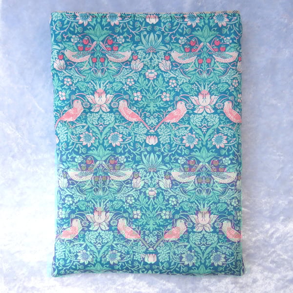 Book sleeve, Liberty Tana Lawn, size medium, Vine Thief