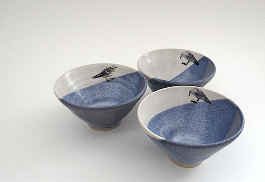Ceramic bowl with bird image for cereal, tapas and desserts - handmade pottery