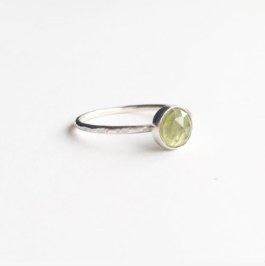 Sterling Silver Peridot Ring - Green Gemstone Stacking Ring - Birthstone August