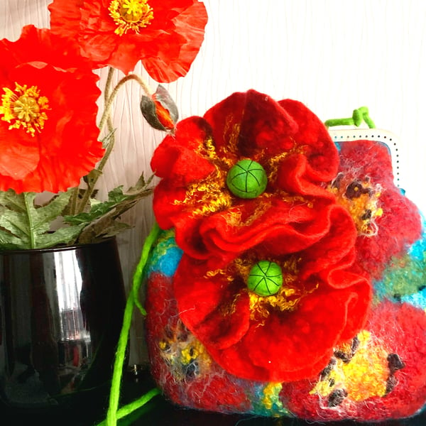 felted  bag or handbag FELTED -100% WOOL MERINO-poppy-