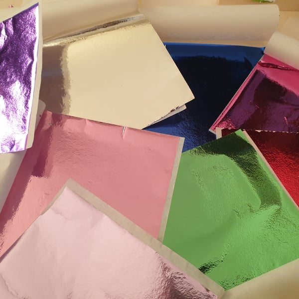 Pack of 40 - FOIL CRAFT SHEETS -VERY DELICATE- 8cms x 8 cms - COLOUR BOTH SIDES