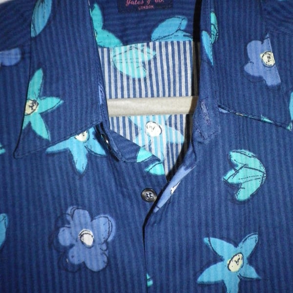 Royal blue, floral highlights, cotton, size M free shipping