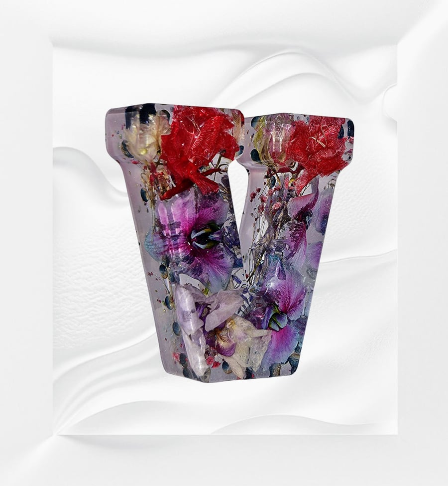 Freestanding Resin Letter Initial Wedding Flowers Bouquet Preservation Keepsake