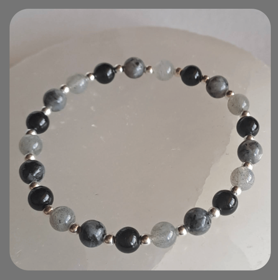 Labradorite, Larvikite, Onyx and sterling silver bracelet